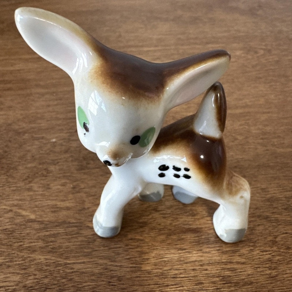 Vintage Glazed Porcelain Fawn Figure Trinket Made In Japan - Picture 2 of 8